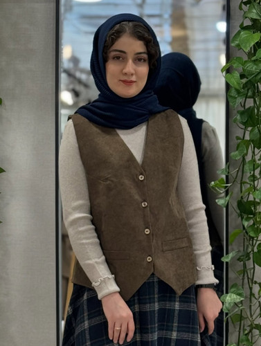 ست پاییزی جلیقه دامن نایریکا