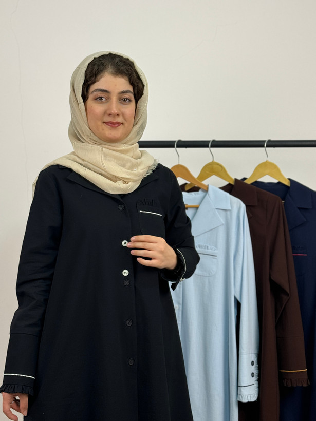 مانتو پرنیا